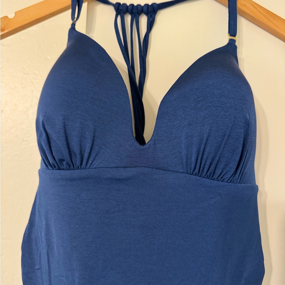 Athleta Swim Suit M - Picture 2 of 6